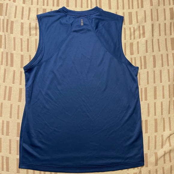 Lands’ End Athletic Tank Top - Picture 2 of 3